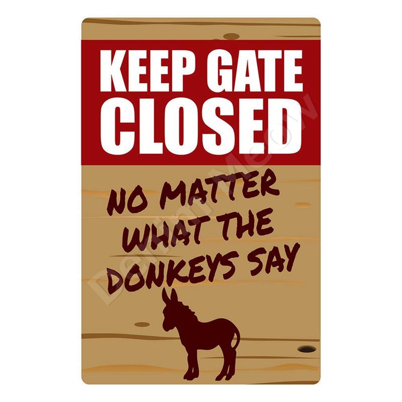 Vintage Metal Tin Sign Keep Gate Closed Funny Dog Horse Cat Sayings Wall Art Animal Lawn Garden Yard Decor