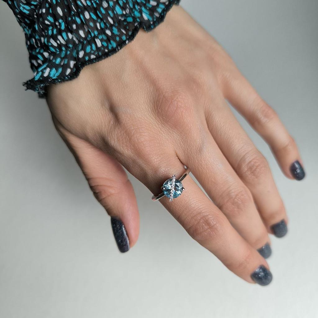 Silver Ring with Natural Topaz 2.374ct, Product Weight 2.44g (2179634)