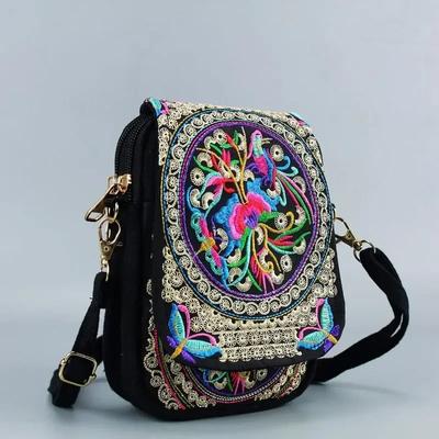 Dámska novinka 2025 Taška cez rameno Cestovná taštička Vintage kvetinovo vyšívaná Crossbody taška na zips Vyšívaná taška na mobilný telefón