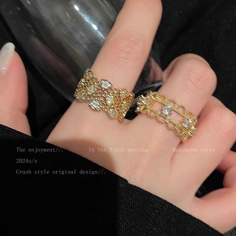 Openwork Lace Unique Ring With Dual Pearl Design Ideal For Fashion Women Forward