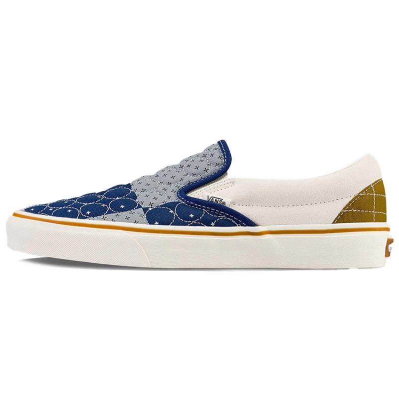 

Vans Classic Slip On Quilted Bandana Vans VN0A7VCFBCK 35