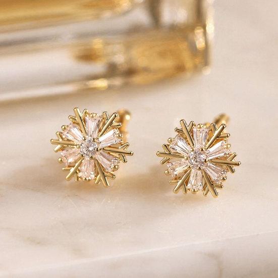 1 Pair Snowflake Stud Earrings for Women, Cubic Zirconia Wedding Engagement Statement Earrings, Winter Snowflake Jewelry Accessory