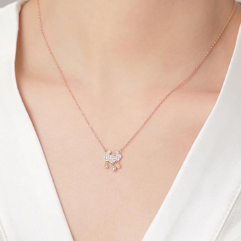 Safety lock necklace Female tide collarbone chain Light luxury niche high-end design sense does not fade