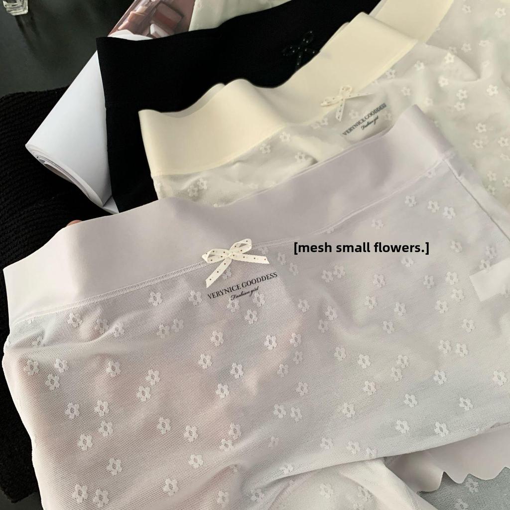 Girl Summer Lace Jacquard Flower Flower Breathable High Play Ice Silk Middle Waist Flat Angle Briefs