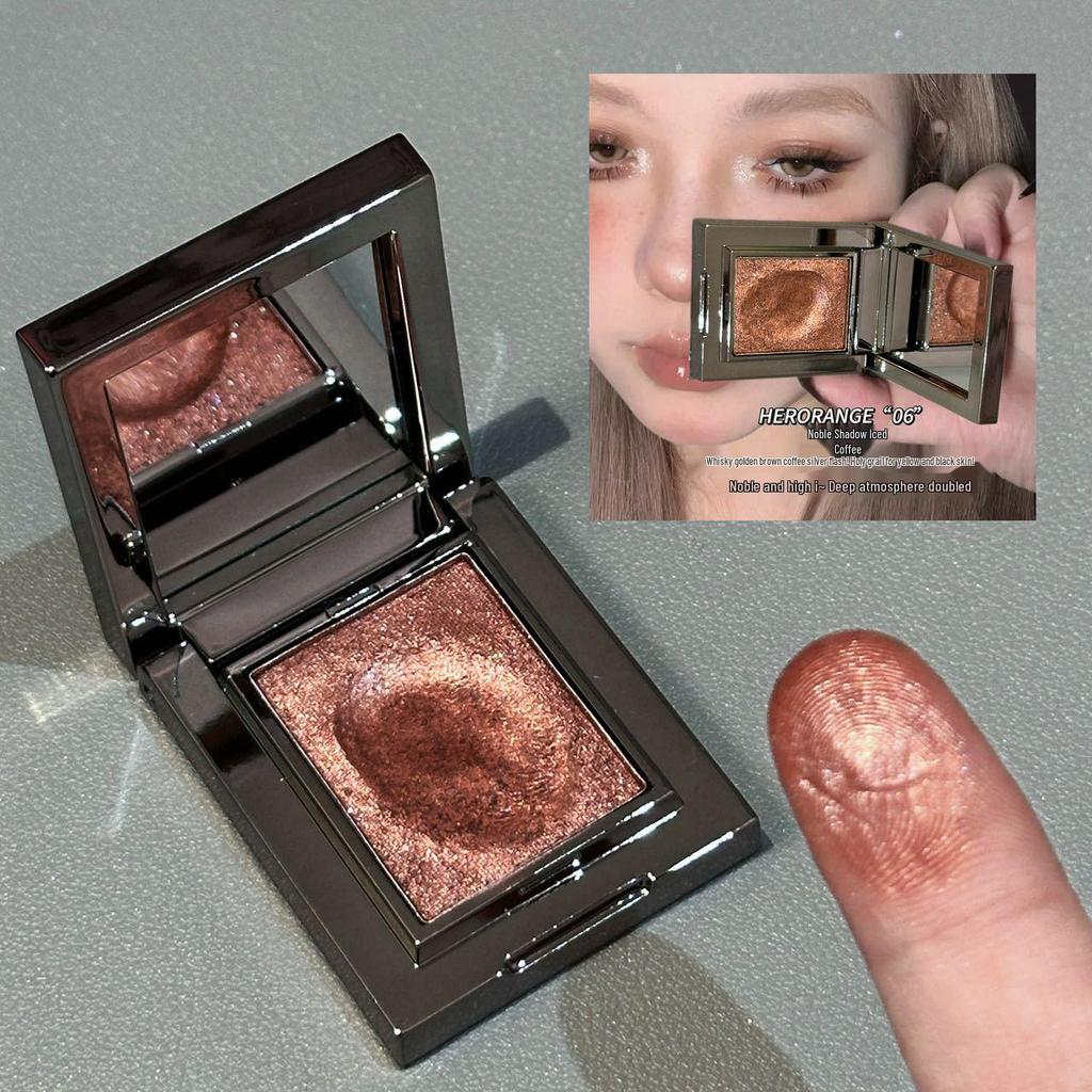 Introducing the Light Luxury Pearl Eyeshadow: New Smoky Earth Tones for Alluring Eye Makeup.