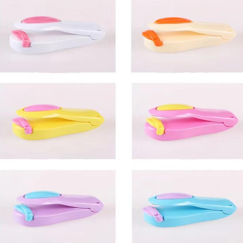 1pc Mini Household Portable Sealing Machine, Hand Pressure, Heat Sealing Machine, Food, Snacks, Plastic Bag Sealing Machine (Battery Not Included)