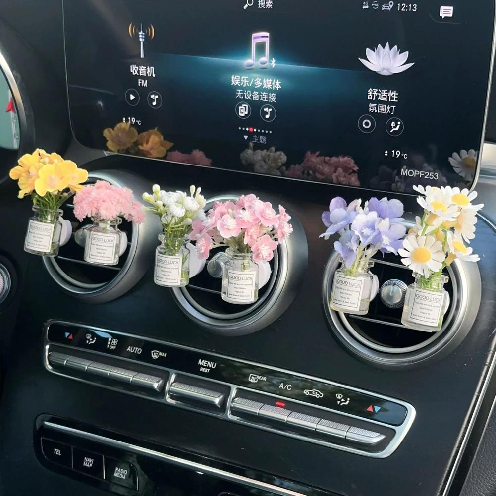 Auto Air Outlet Flower Vase Clips Ornaments Car Center Console Jasmine Vase Glass Ornaments Glass Vase Ornaments For Girls Gifts
