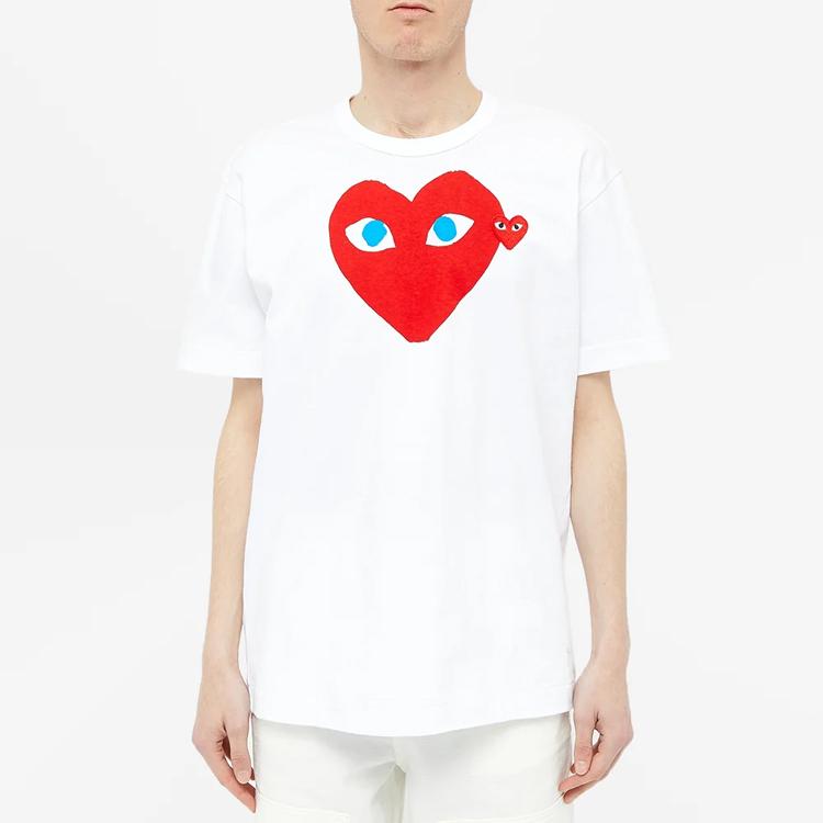 CDG Play T-Shirts Men's White Crew Neck Moderate Straight Fit p1-t086-1