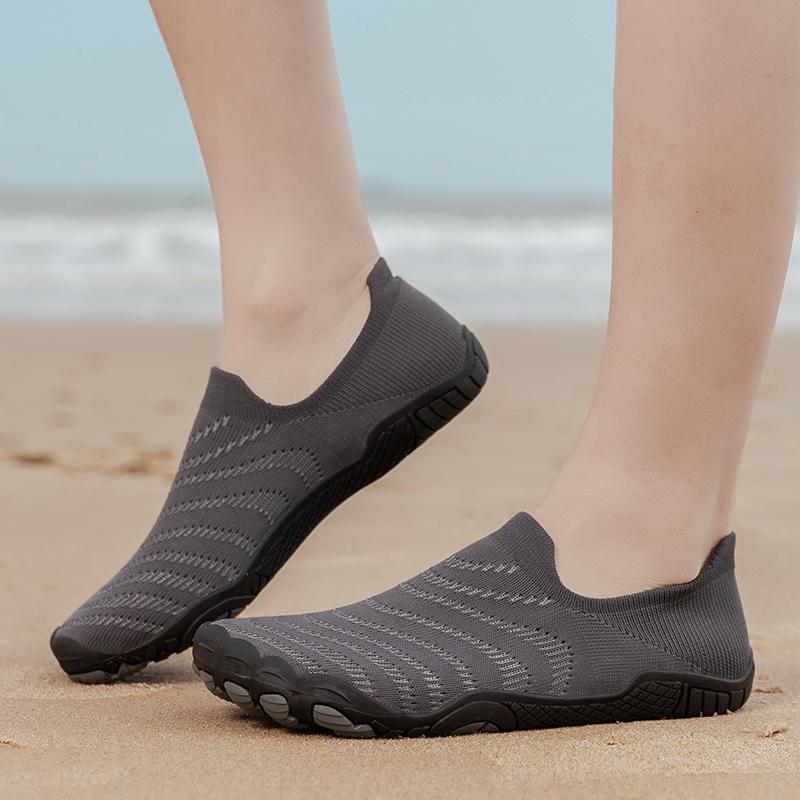Móda Muži Ženy Voda Bosé Boty Plážové Boty Rychleschnoucí Proti proudu Lehké Sportovní Sandály Komplexní Tréninkové Boty Pro Pár 36-46