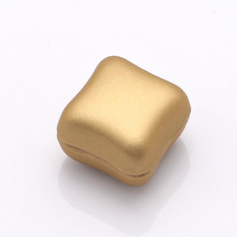 

Модный магнитный зажим для рубашки и брюк, Компактный съемный магнитный зажим - Подходит для рубашек, воротников, манжет, шарфов - Декоративные аксессуары смешанных цветов Square shape * 02 #fog gold