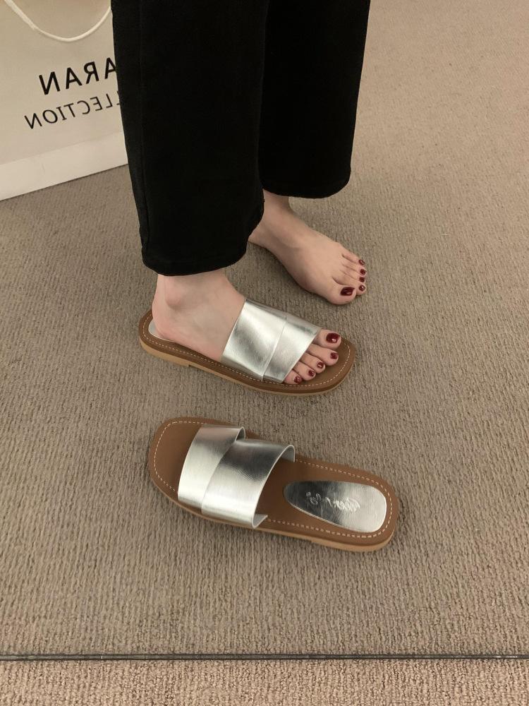 

Fashion Retro Square-toed Flat-bottomed Slippers, Women s Summer Wear Fairy Wind Seaside Vacation Beach Sandals 40 серебряный