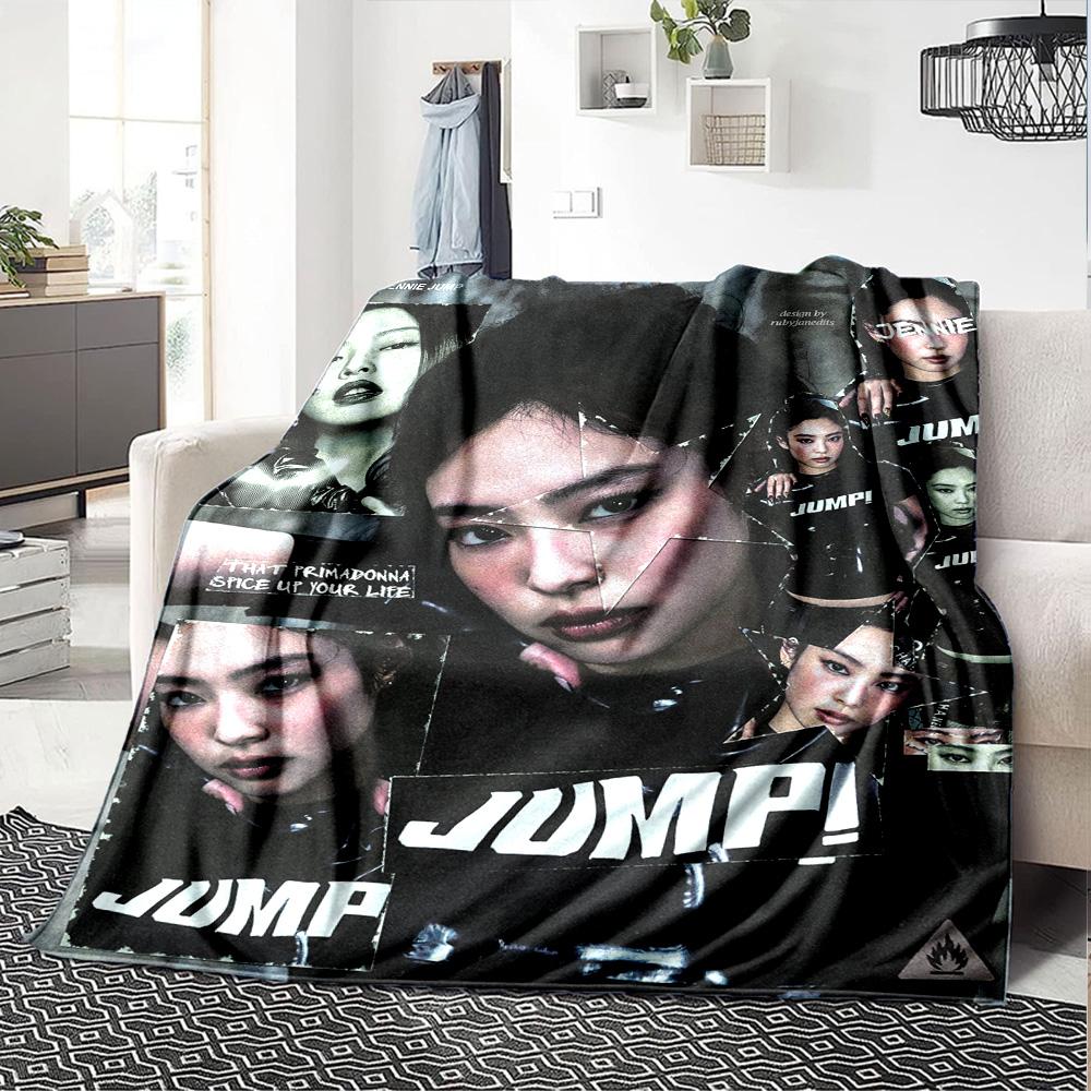 jennie Print Flannel Blanket High Quality Warm Comfortable Cover for All Seasons Perfect for Gifts Home Decor