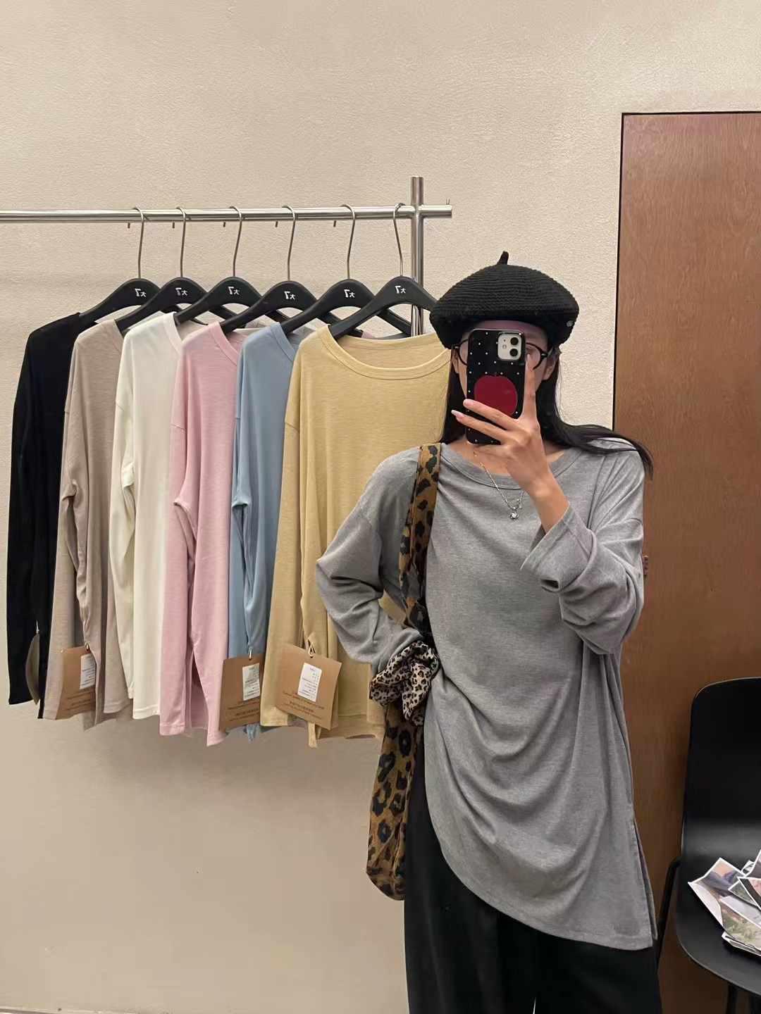 

Женская весенняя свободная футболка большого размера с круглым вырезом и длинными рукавами с разрезами One Size хизер серый