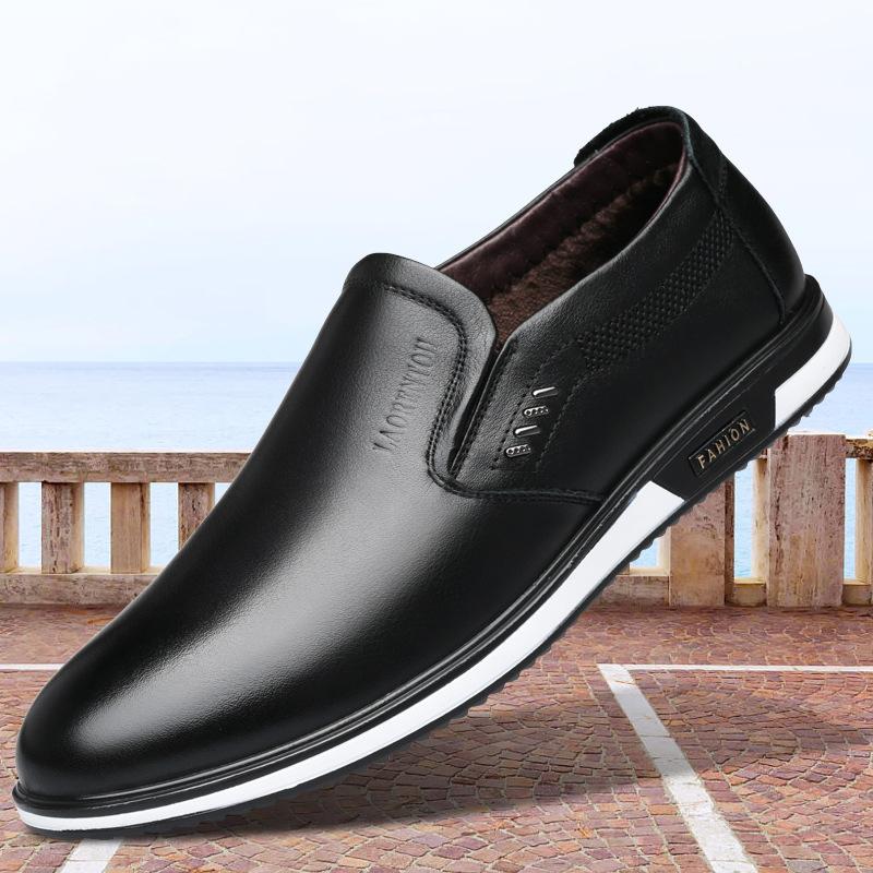 Old man's head autumn and winter velvet men's shoes Doudou breathable men's white casual shoes soft leather white shoes 95068