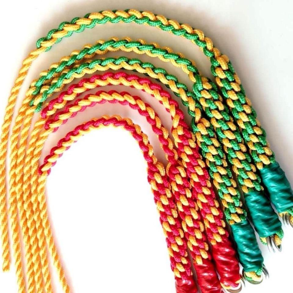 

Кнут для выпаса скота Кнут для крупного рогатого скота и овец Хлыст для скота Товары для разведения Принадлежности для домашних животных Цепной узел для кнута Твердый чистый