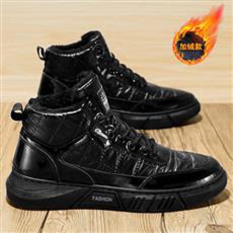 Down cloth waterproof high-top cotton shoes, down warm casual snow boots, black dirt-resistant locomotive board shoes