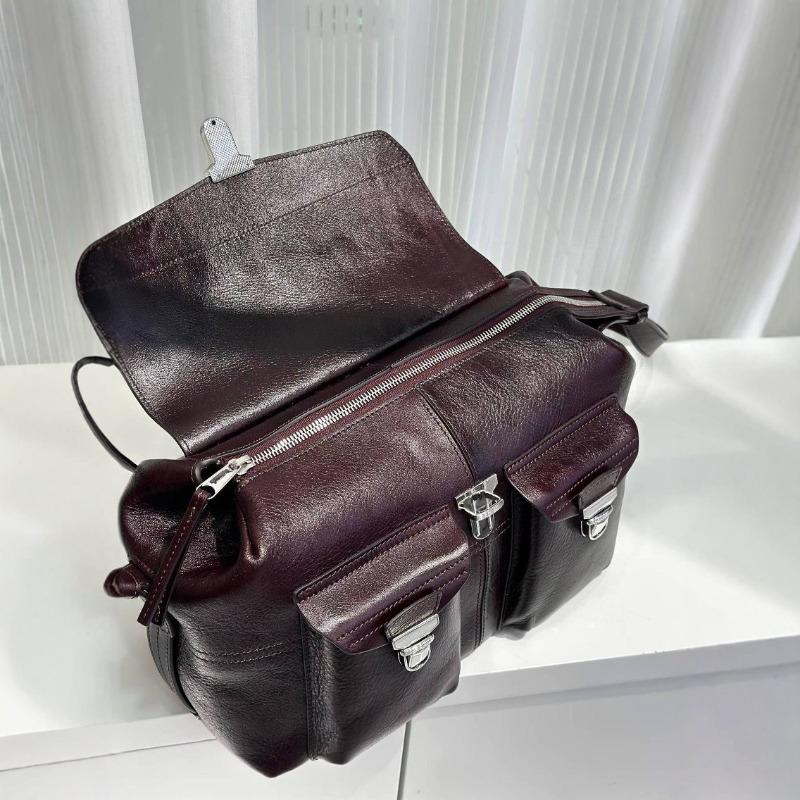 First Layer Tree Paste Cowhide Messenger Bag New Niche Shoulder Bag Locomotive Bag Flip Tooling Leather Messenger Bag