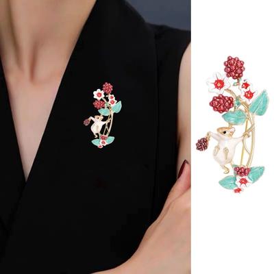 Urocza wiewiórka winogronowa zwierzęca broszka emaliowana przypinka kształt garnitur klapa szal odznaka sukienka płaszcz