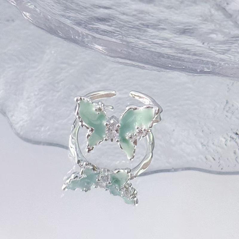 Retro Emaille Verschmiert Grau-Grün Schmetterling Personalisierbarer Öffnungsring Damen Weiß Exquisite Blume High-End Super Fee Ring
