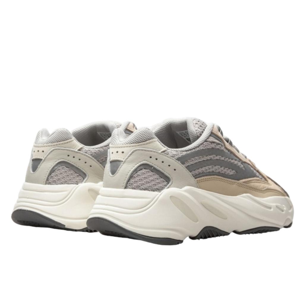 Yeezy Boost 700 V2 Cream