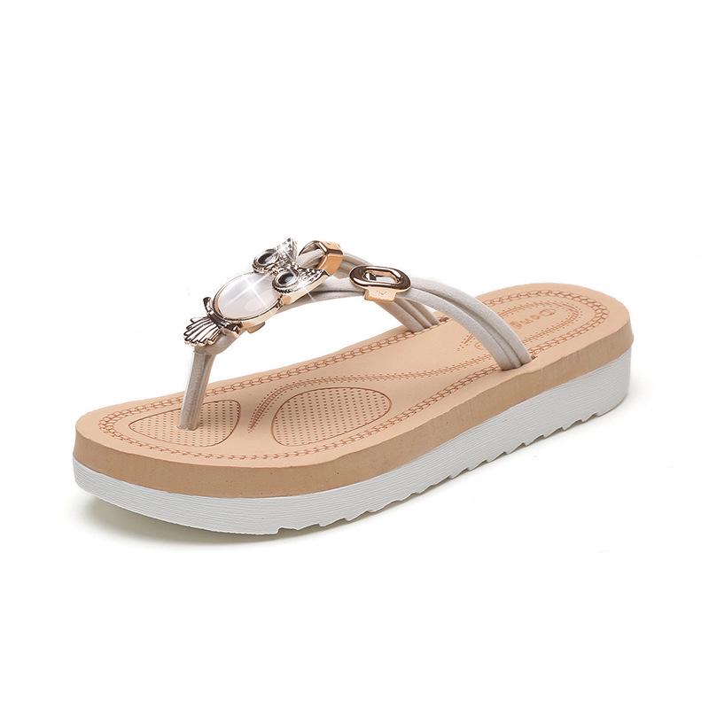 

Flip-flops summer cool slippers flat non-slip beach ladies owl rhinestone women s sandals 35 білий