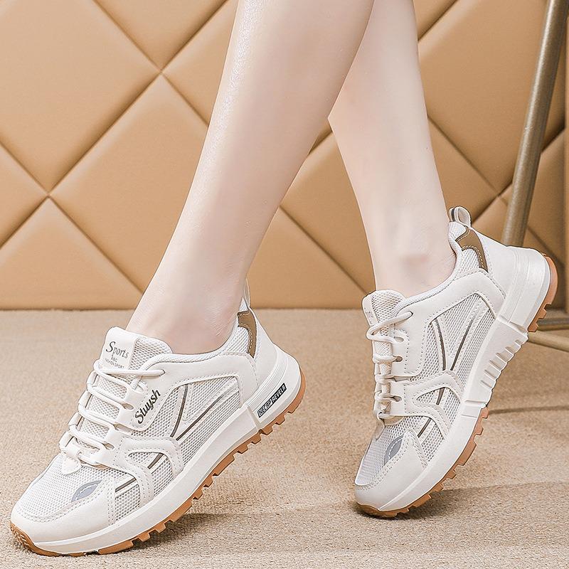 New Autumn Outdoor Running Sports Shoes Women's Non-slip Travel Casual Shoes Fashion Mesh Students