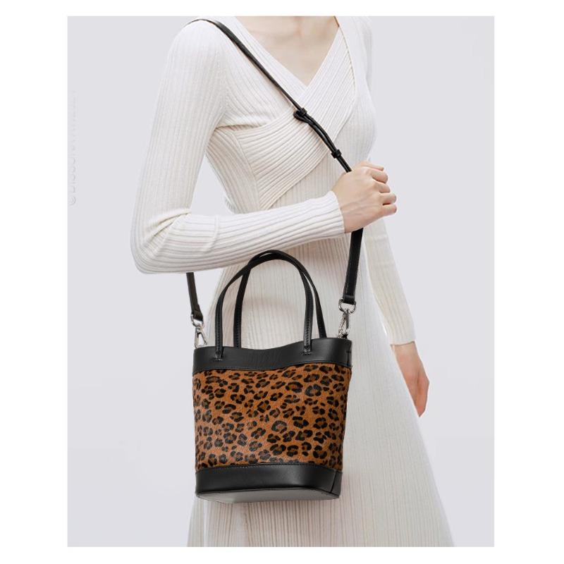 New Winter Genuine Leather Cowhide Leopard Print Shiny European and American Retro High-value Portable Bento Bag for Women