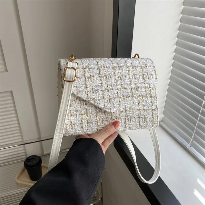Versatile Crossbody Bag for Women Small Square Shoulder Bag Swinging Temperament Popular Fashion