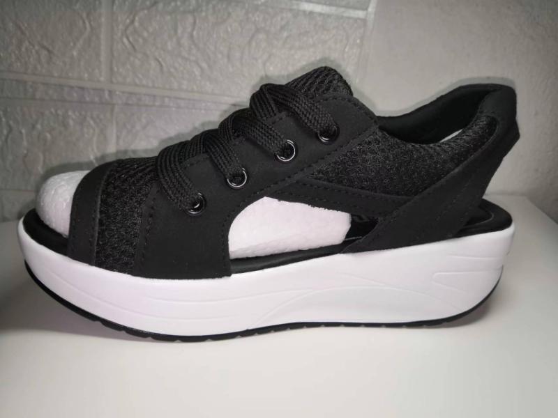 Of Sponge Cake Sandals Thick-Soled Heel Breathable Rocking Shoes For Women Mesh Shoes Comfortable Sports Casual Women's Shoes