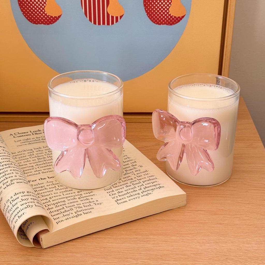 2025 Chic Small Wine Glasses: Stylish, Light Luxury Glass Cups for Women