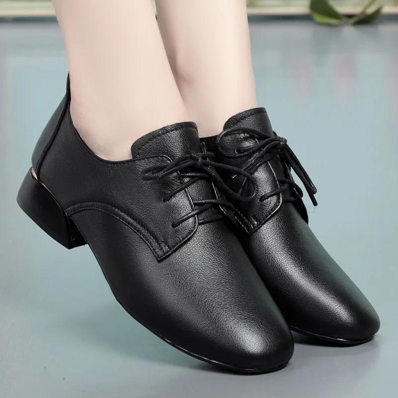 

zapatos de mujer women cute round toe high quality anti skid black patent leather shoes lady casual lace shoes ab335 35