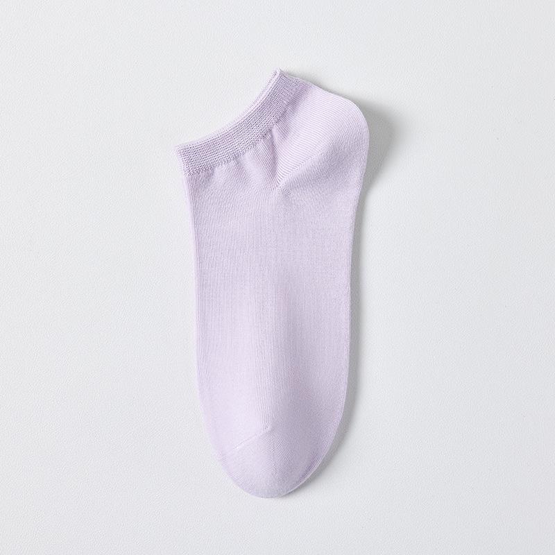 Women's Summer Thin Cotton Ankle Socks - Antibacterial, Odor-Resistant, Breathable, Sweat-Absorbing in Solid White