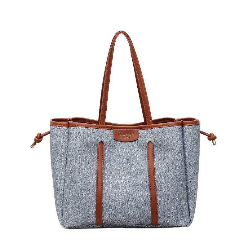 

Leisure commuting large-capacity denim bag autumn and winter new women s shoulder bag going out to work tote bag