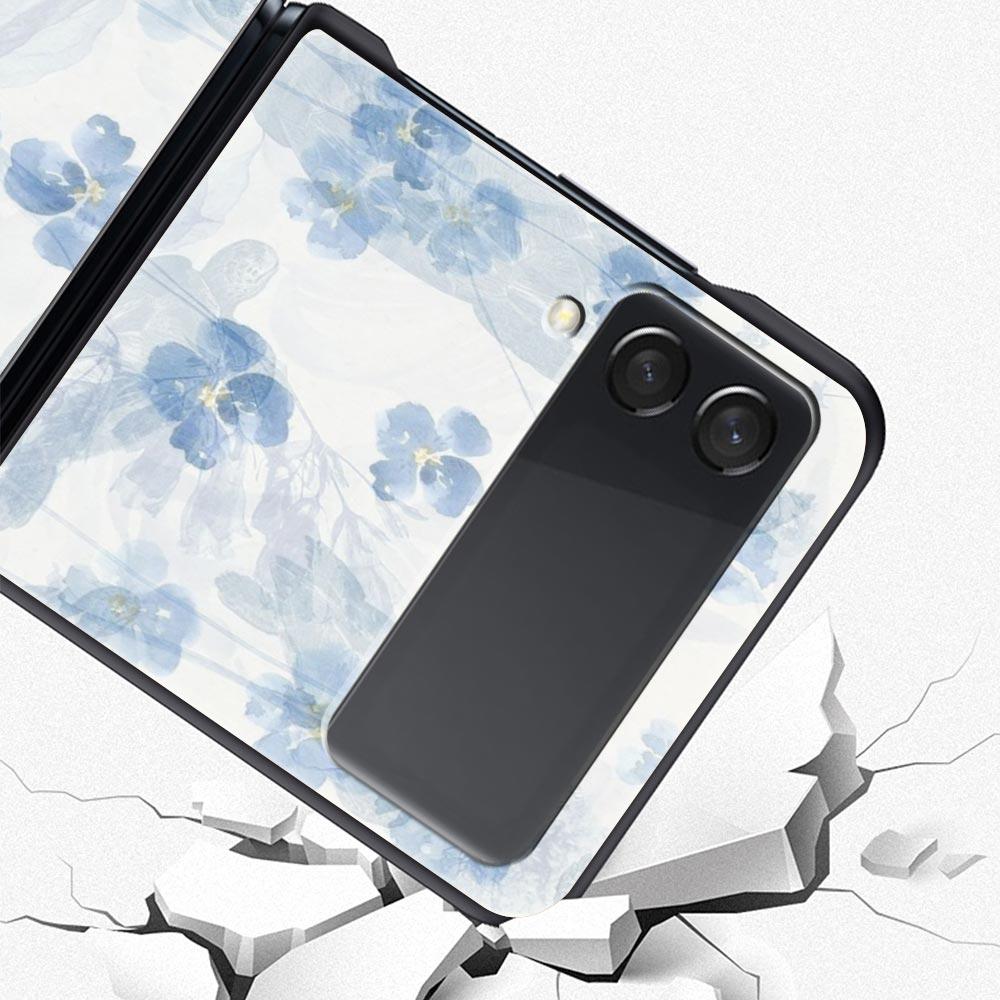 Phone Case for Samsung Galaxy Z Flip 3 4 5 6 7 Folding Shell For Samsung Z Flip4 Flip5 PC Hard Cover Soft Pale Little Flower
