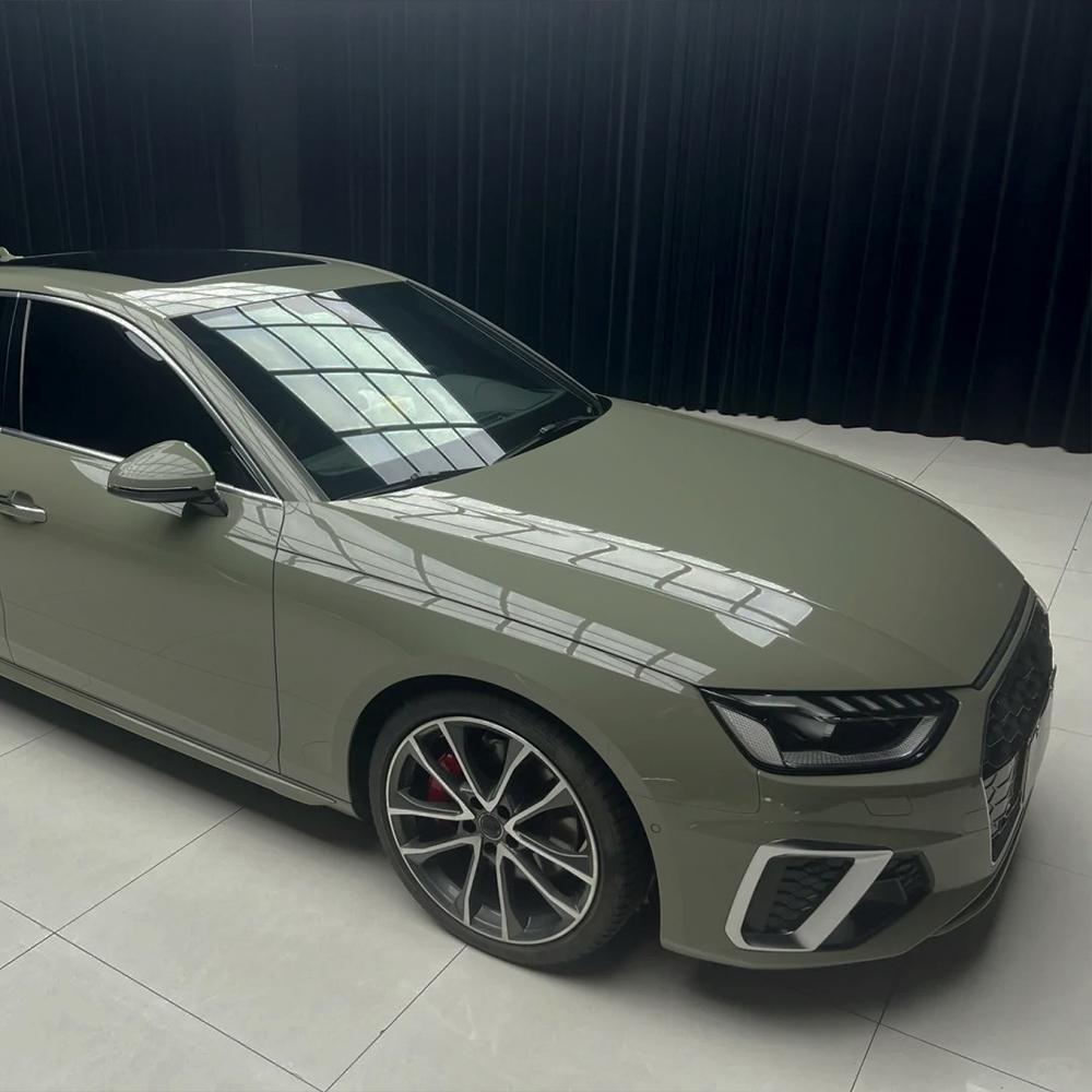 1.52mX1/3/17m Green Vinyl Roll Glossy Khaki Green Wrap PET Car Truck Body Vehicle Wrapping Film Decal Sheet with Air Release