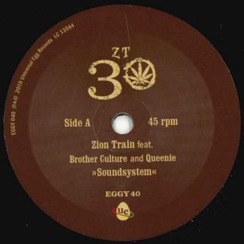 7inch Record ZION TRAIN, BROTHER CULTURE, QUEENI - Soundsystem / Version RGGY40 Universal Egg U 2019 UK Reggae, Ska & Dub