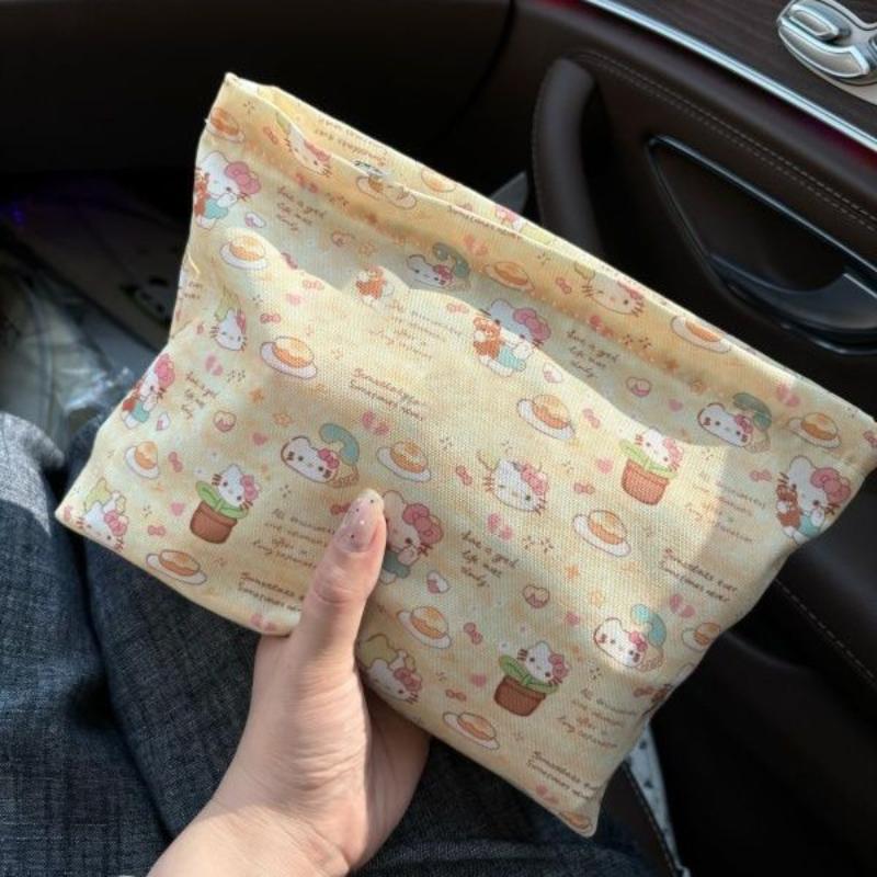 Çizgi Film Kanvas Çanta Anime Kozmetik Çantası Seyahat Portföy Çantası Makyaj Çantası Taşınabilir Düzenleyici El Çantası