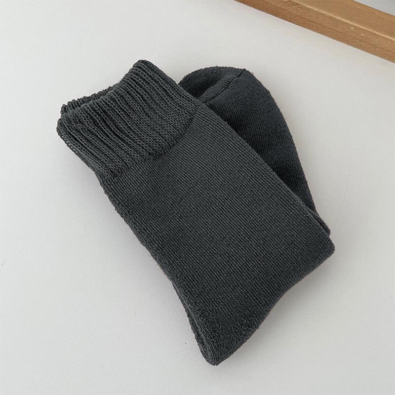 Women's Solid Color Warm Maternity Socks - Thick Velvet, Cold-Resistant, Anti-Pilling Floor Socks