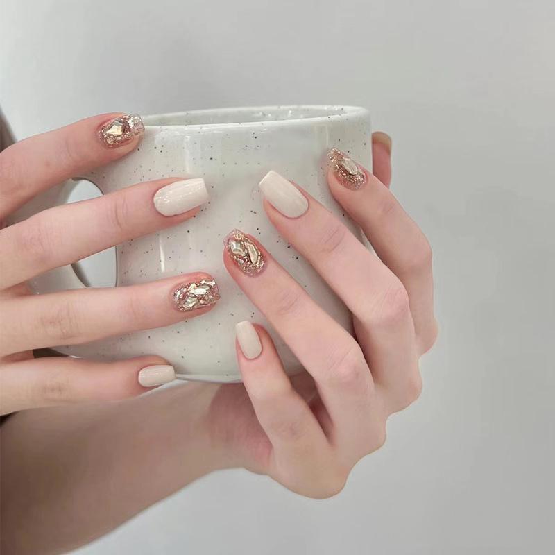 

Solid Milky White Diamond Decor Jelly Gel Nail Tips - Short Wearable Nail Art Patches Gold Plated Top Coat Glue