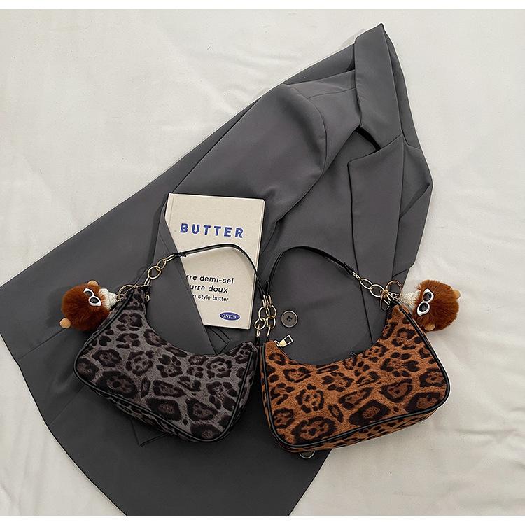 Retro Leopard Shoulder Bags for Women Casual Portable Ladies Chain Underarm Bag Clutch Autumn Female Phe Handbags Purse