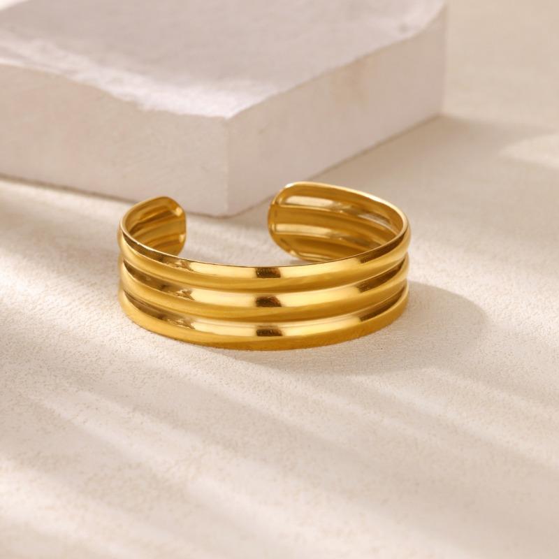 Hot-selling Smooth Hug Geometric Bracelet Electroplated Gold Does Not Fade Opening Women's Personality Fashion Jewelry