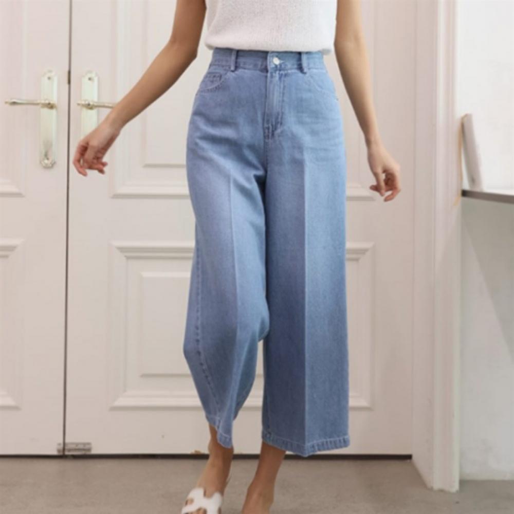 New Arrivals Open Run Women 8 Length Denim Pants Pintuck Design Cotton Blend