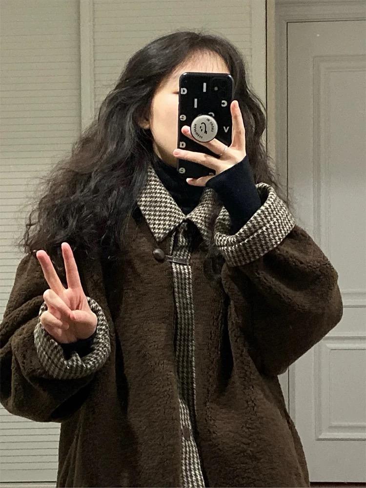 Korean Winter Brown Coat Women Fashion Warm Thick Patchwork Wool Coat Female Casual Vintage High Street Button Design Outerwear