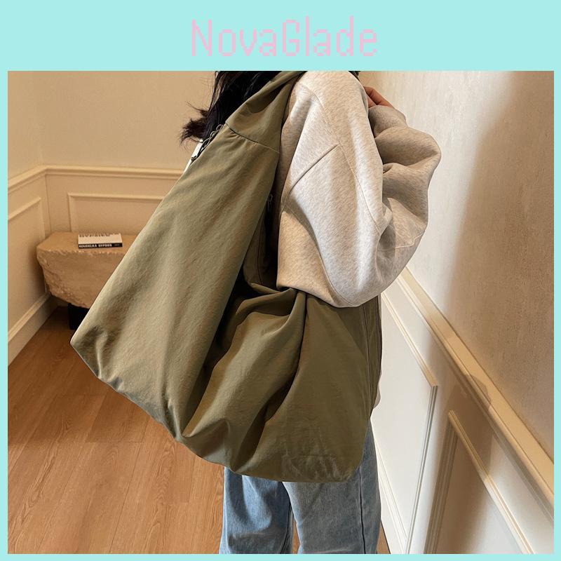 Large Capacity Canvas Tote Bag For Women With Inner Zip Pockets And Simple Urban Style