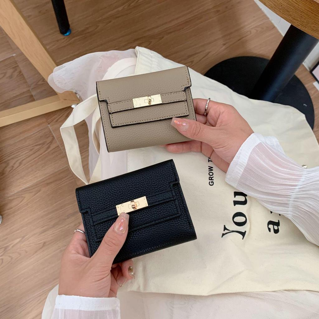 Women's Compact Foldable Wallet - Small Short Handbag.