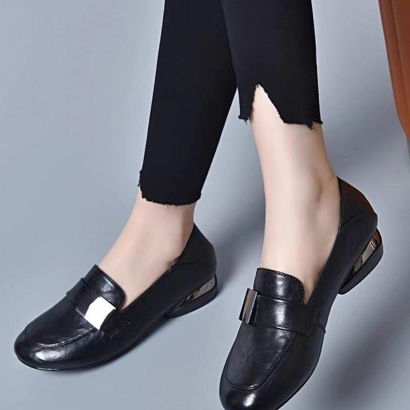 

2025 весенний взрывной хит низкий каблук неглубокий вырез одинарные туфли женские повседневные интернет-знаменитость универсальные легкие модные туфли Doudou женские 40