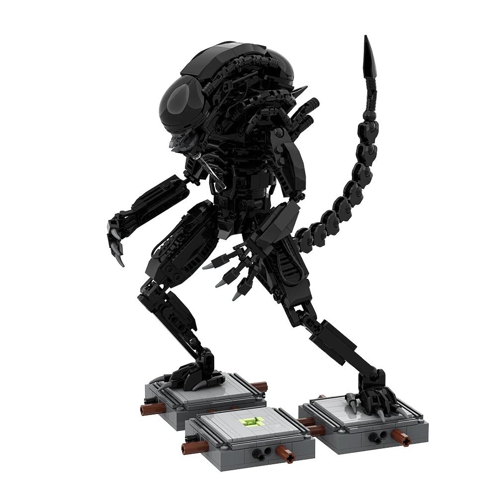 MOC Alien Xenomorph Monster Movie Bricks DO-IT-YOURSELF Robot Assemble