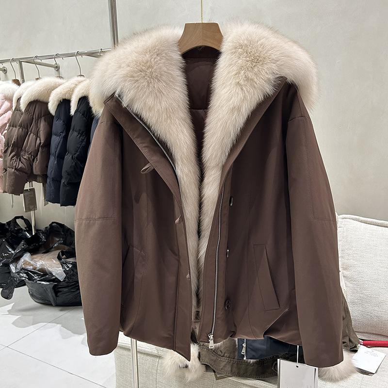 Snow Country Chuji oversized fox fur fur fur collar white goose down down pie overcome women's medium and long models special clearance
