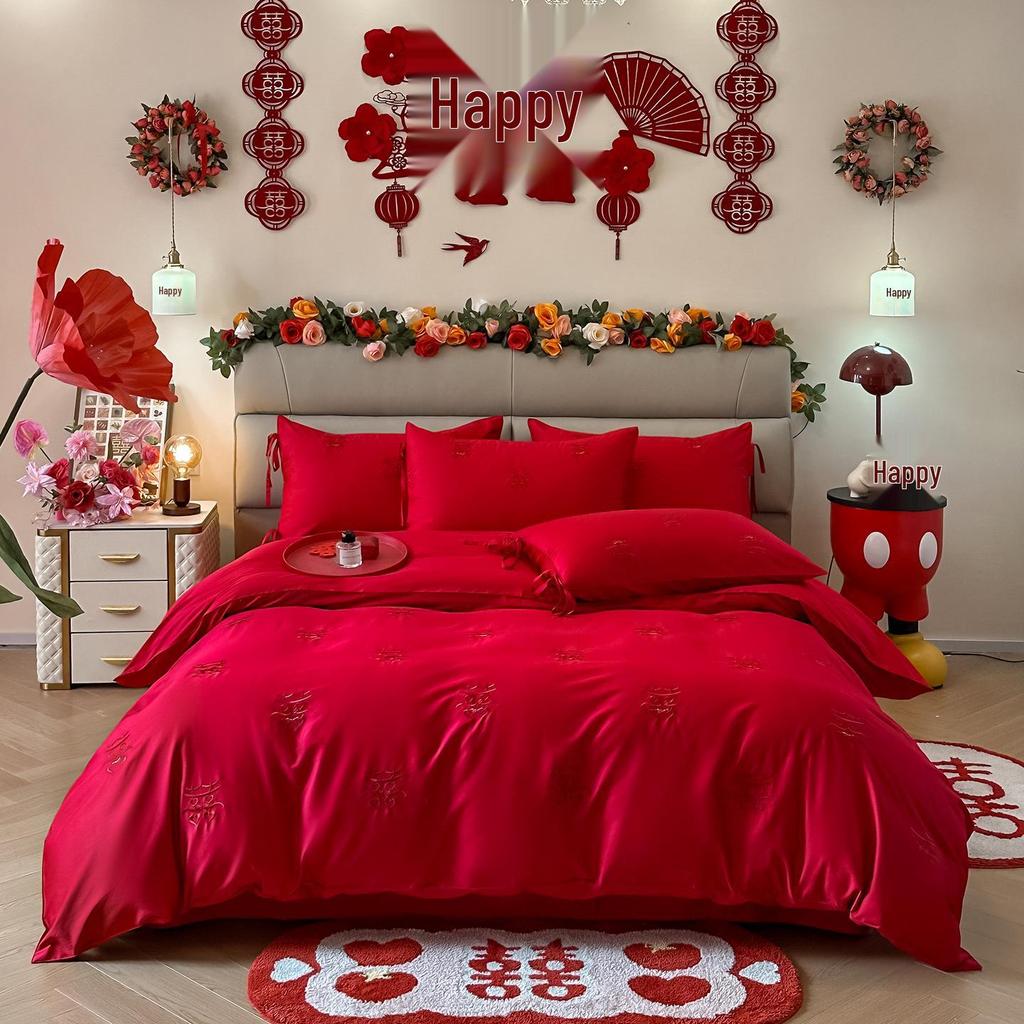 Embroidered Red Chinese Wedding Bedding Four-Piece Set