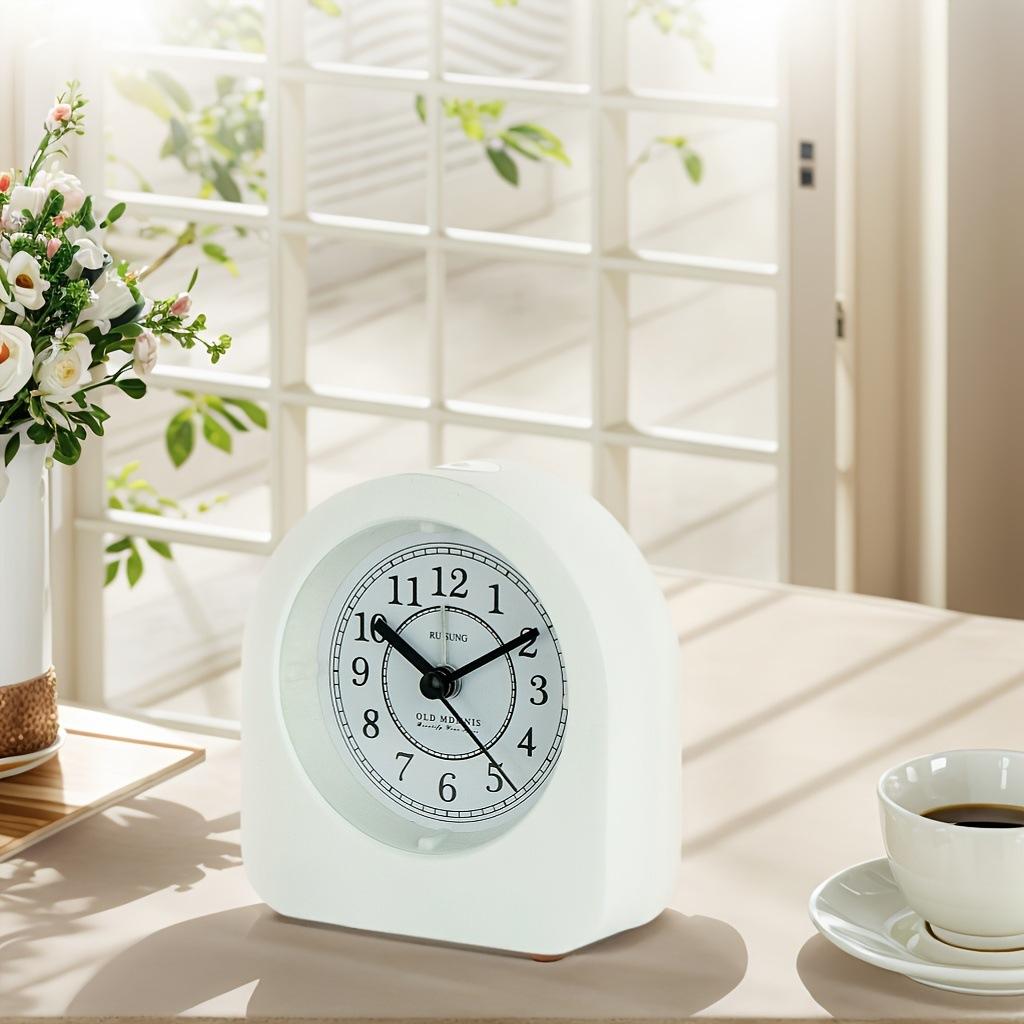 Student Simple Alarm Clock Fashionable Silent Creative Bedroom Clock Children's Special Luminous Bedside Personalized Wake Up Clock